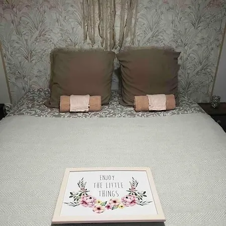 Holiday home Maison Entre Terre Et